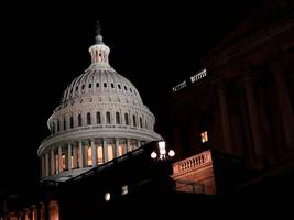 USA: Shutdown ab Mitternacht