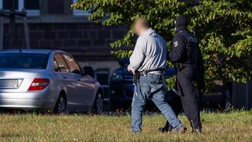 Terroristen den deutschen Pass wegnehmen: Geht das einfach so?