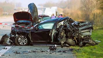 A7: Mutter und ungeborenes Kind starben bei Auffahrunfall