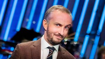 nach chefket-absage: böhmermann springen alle künstler ab