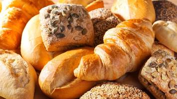 bäcker in hamburg: wo es am 3. oktober frische brötchen gibt