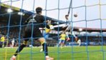 2. fußball-bundesliga: 1:2 gegen paderborn: braunschweiger absturz geht weiter