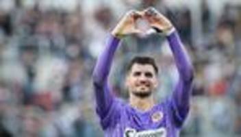 st. paulis torwart: vasiljs spiele gegen idol neuer: absolut verrückt
