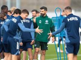 muslic befreit aus dauerkrise: fc schalke schnuppert schonmal internationale luft