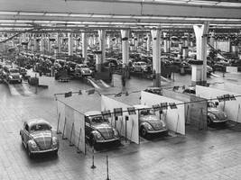 80 Jahre SZ: Ohne Demokratie kein Wachstum – und umgekehrt