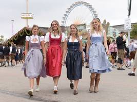 Dirndl im Trend: „Tracht ist wie eine Schuluniform – nur cooler“