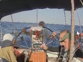 Menschen aus 13 Ländern: Israel schiebt 137 festgesetzte Aktivisten der Gaza-Flotte ab