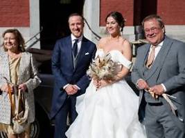 mode-influencer und tv-star: politiker-sohn joe laschet heiratet im großen stil