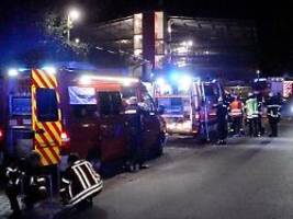 Weniger Verletzte als angenommen: Ermittler gehen von Brandstiftung in Saarbrücker Klinik aus