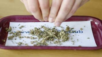 bis zu 40-mal erbrechen am tag: qualvolle cannabis-krankheit chs