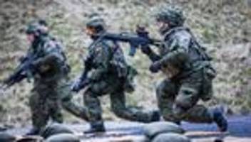 Wehrpflicht: Wer muss an die Waffe?