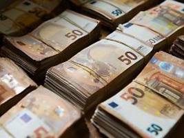 Hehres Sparziel: 100.000 Euro: Ist das der Beginn der finanziellen Freiheit?