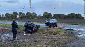 crash auf dorfstraße: 60-jähriger erliegt schwersten verletzungen
