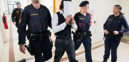 Wien in Österreich: Jugendliche sollen Lehrerin vergewaltigt haben