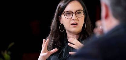 paramount kauft startup »the free press«: umstrittene journalistin bari weiss wird neue chefin von cbs news