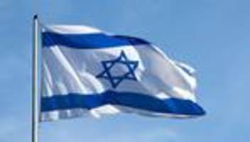 mahnwache und gedenken: fegebank: gedanken bei opfern des brutalen hamas-Überfalls