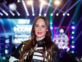 Reality-Star nimmt es mit Humor: Alessia Herren ist Deutschlands dümmster Promi