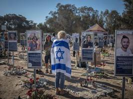 Hamas-Angriff vor zwei Jahren: Gedenken an Israels Opfer, Proteste gegen Israels Krieg