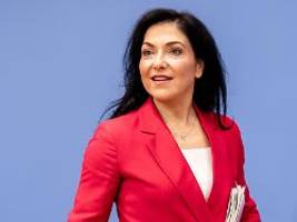 Reiche will Reformstau auflösen: Schwarz-Rot hebt Wachstumsprognose für 2026 an