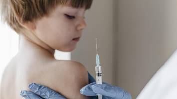 mehr schwere grippe-fälle: schon kleine kinder impfen lassen?