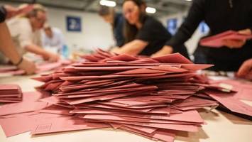 stichwahl in elmshorn: nach panne mahnt stadt zur eile bei briefwahl