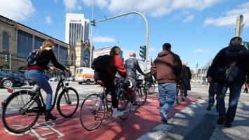 Appell an Hamburgs Radfahrer: Nehmt Rücksicht auf Schwächere