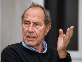 michael krüger: „ich würde gerne als krähe wiedergeboren werden“