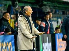 Im Sommer noch gegen FC Bayern: Argentinische Trainerlegende Miguel Ángel Russo stirbt mit 69 Jahren