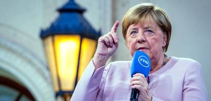 angela merkel auf lesetour: die besserwissi - meinung