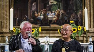 Eine Mahnung: Bewegender Abend mit Liao Yiwu und Wolf Biermann