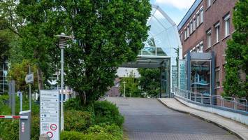 Krankenhaus Groß-Sand: Schleppende Gespräche und Ärzte-Protest