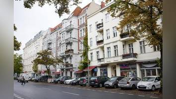 120 jahre westfälische straße: einkaufsstraße mit charakter