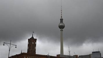 herbstwetter in berlin: wolkig mit aussicht auf etwas regen