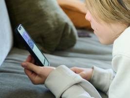 mangelnder kinderschutz in sozialen medien: eu ermittelt gegen apple, google, youtube und snapchat