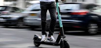 E-Scooter: Experten fordern größere Räder und Fahrerlaubnispflicht