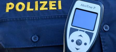 Polizei stoppt 73-Jährigen mit 1,9 Promille am Steuer