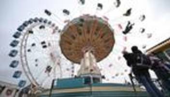 cannstatter volksfest: finale des cannstatter wasen - sind veranstalter zufrieden?