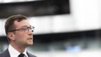 regierungskrise in frankreich: rechte und linke kündigen widerstand gegen sébastien lecornu an