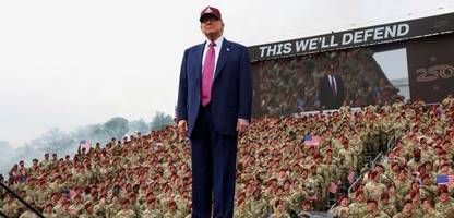 Donald Trump: US-Präsident ordnet trotz Haushaltssperre Bezahlung von Soldaten an