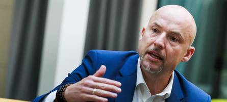 Landesgruppenchef Hoffmann: „Wir wollen, dass die Bundeswehr wieder ein Thema ist“
