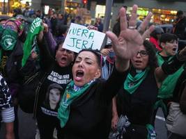 Peru: Die Präsidentin ist weg, doch das Land wird kaum zur Ruhe kommen