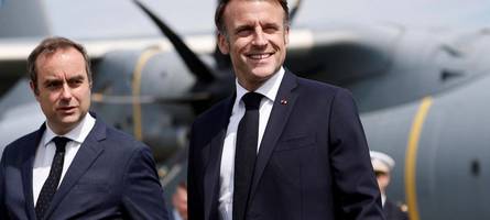 Frankreichs Staatschef Macron dreht sich im Kreis