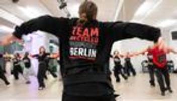America's Got Talent: Berliner Tanzcrew jubelt trotz Niederlage bei US-Castingshow