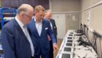Auslandsreise: Haseloff wirbt im Baltikum für engere Wirtschaftsbeziehungen