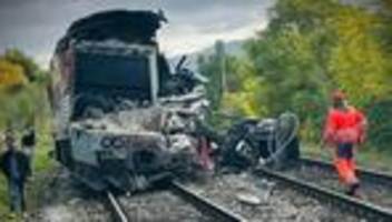 eisenbahnunglück: viele verletzte bei zugkollision in der slowakei