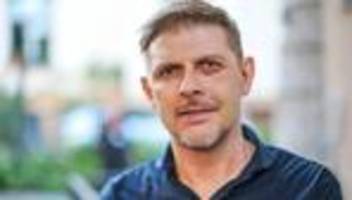 kriminalität: grüne: 17 monate nach angriff kein prozessbeginn in sicht