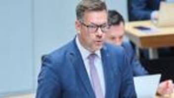 Rechtsextremismus: Senat: Junge Internet-Neonazis kein vorübergehendes Phänomen