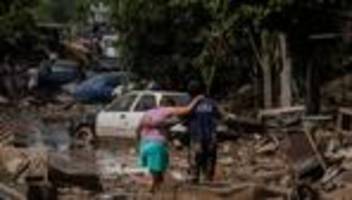 Überschwemmungen: Zahl der Toten nach Unwetter in Mexiko steigt weiter
