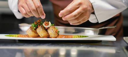 Étouffée-Taube, Atlantik-Steinbutt oder Hummer: Das gibt es in den teuersten Restaurants in Schwaben