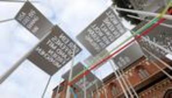 Erinnerung an Wendeherbst: Freiluft-Ausstellung erinnert in Waren an Wendeherbst 1989